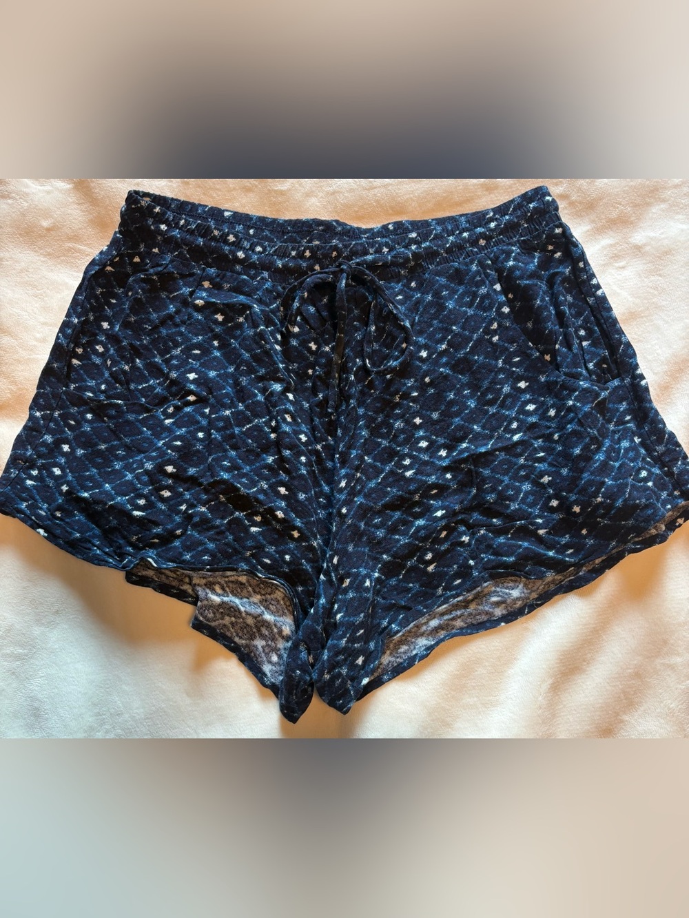 Women’s flowy mudd shorts - Picture 4 of 5
